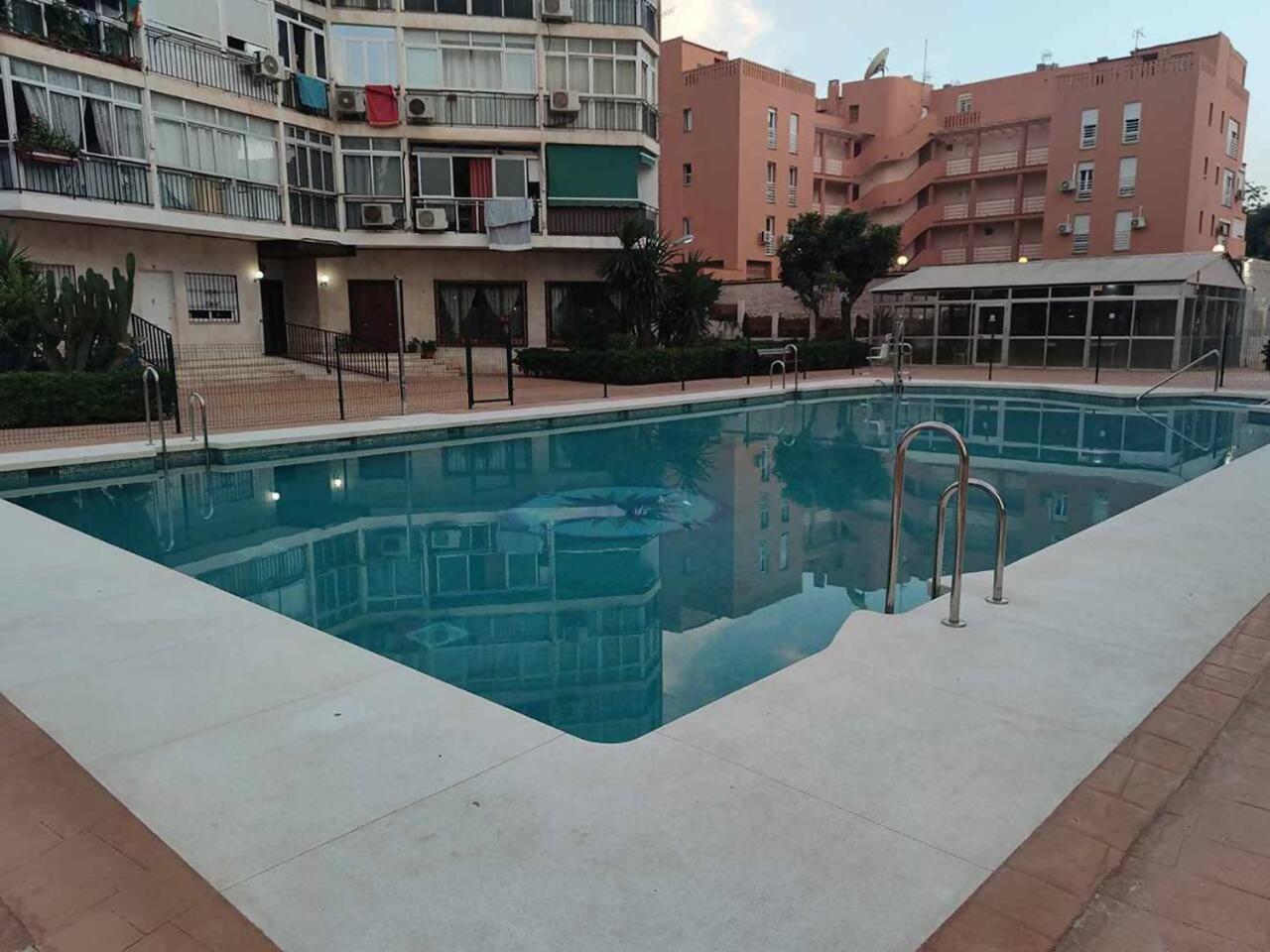 Star Apto Torremolinos Wifi Terraza Centro المظهر الخارجي الصورة