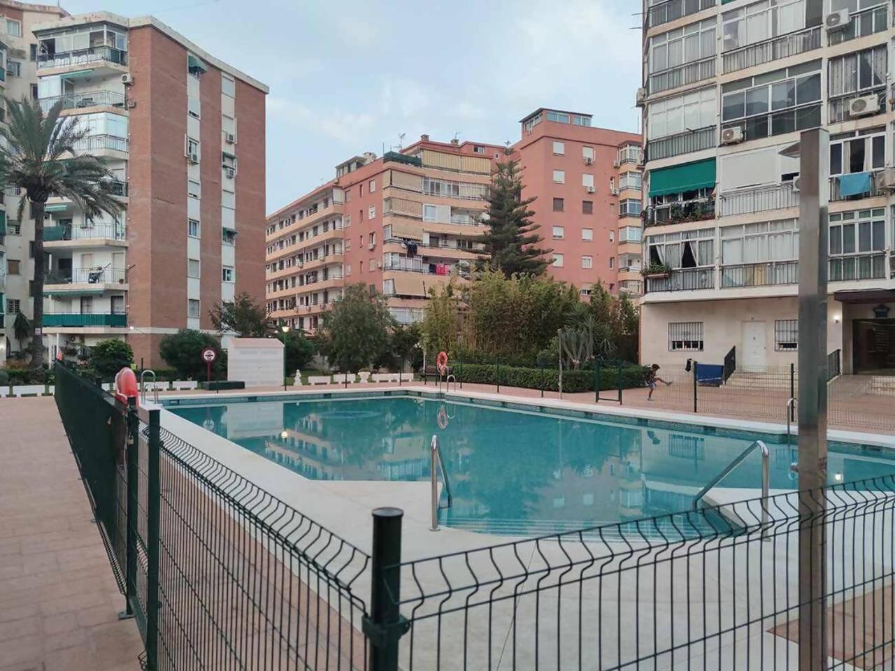 Star Apto Torremolinos Wifi Terraza Centro المظهر الخارجي الصورة